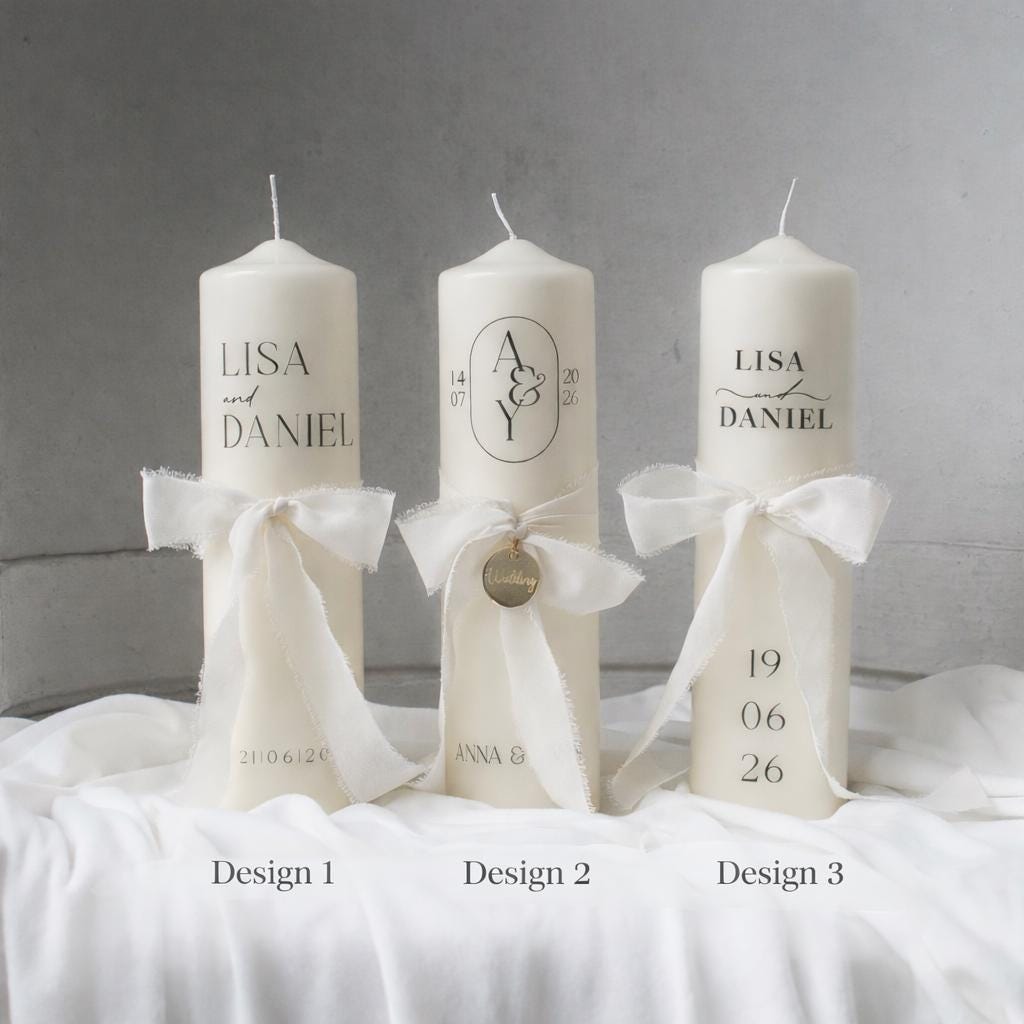 Hochzeitskerze personalisiert – elegante Traukerze mit Initialen & Datum, weiße Hochzeitskerze mit Chiffonschleife