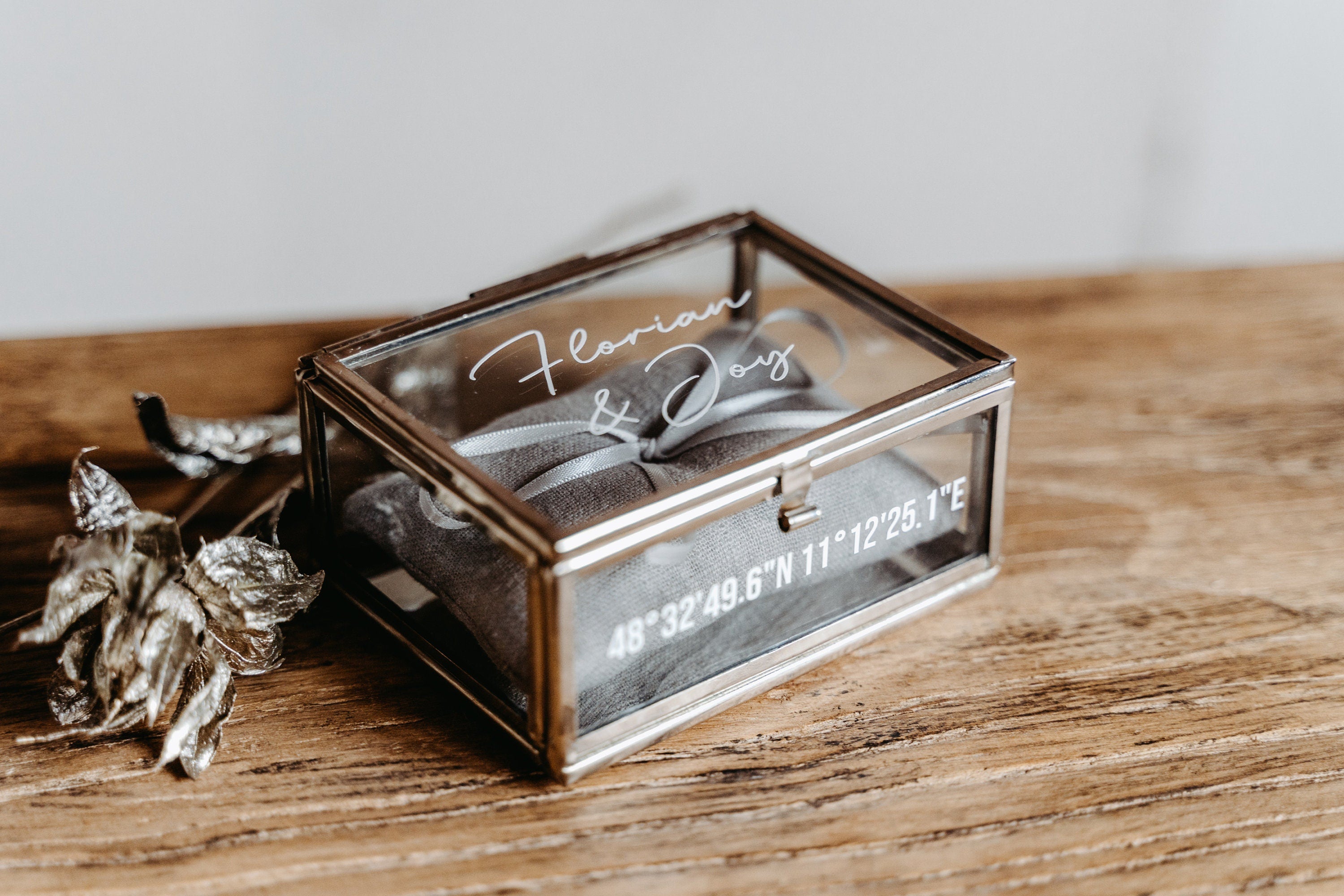 Ringkästchen Silber mit grauem Kissen | Ringbox aus Glas Eckig | zur Hochzeit personalisiert