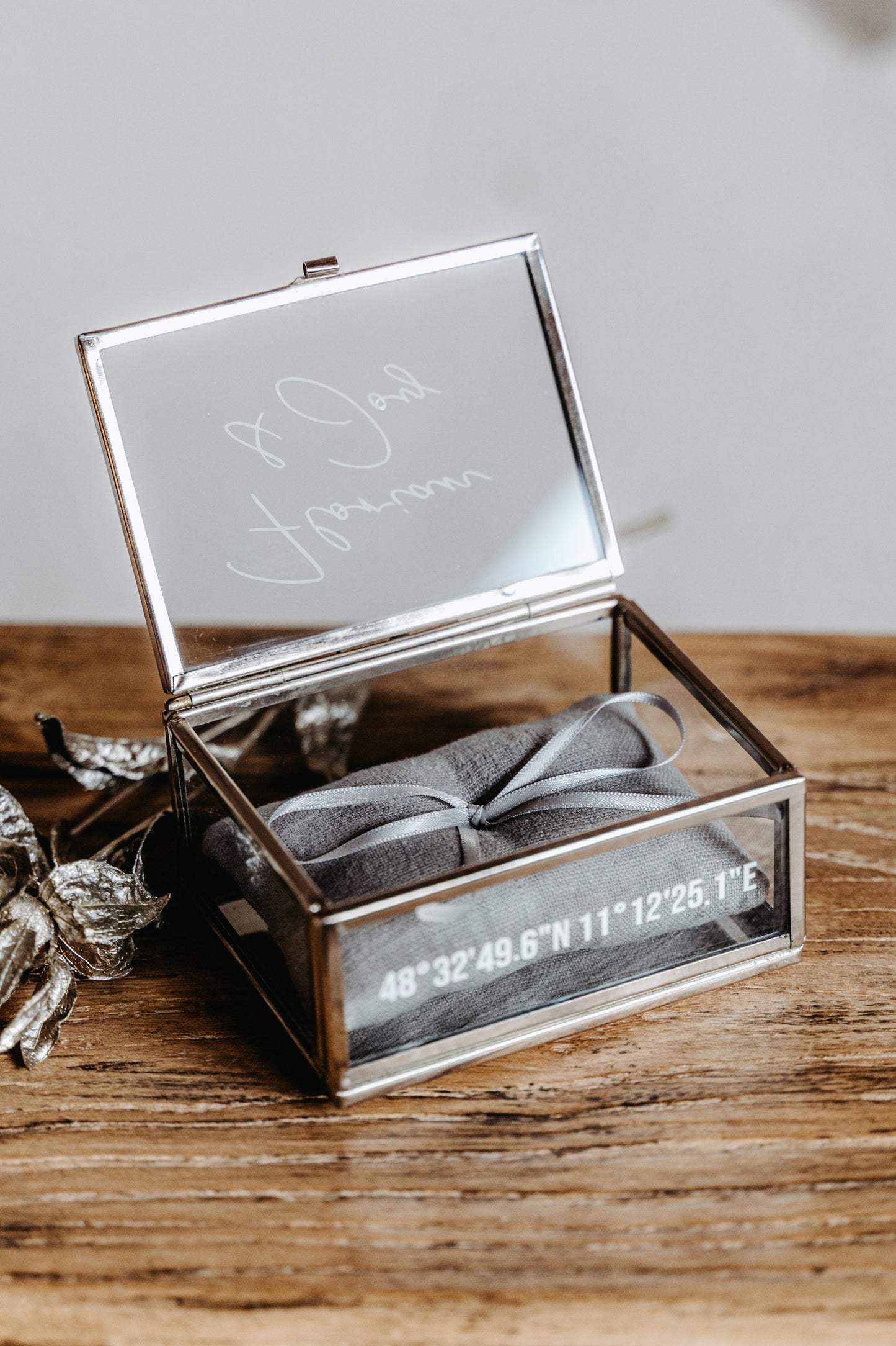 Ringkästchen Silber mit grauem Kissen | Ringbox aus Glas Eckig | zur Hochzeit personalisiert
