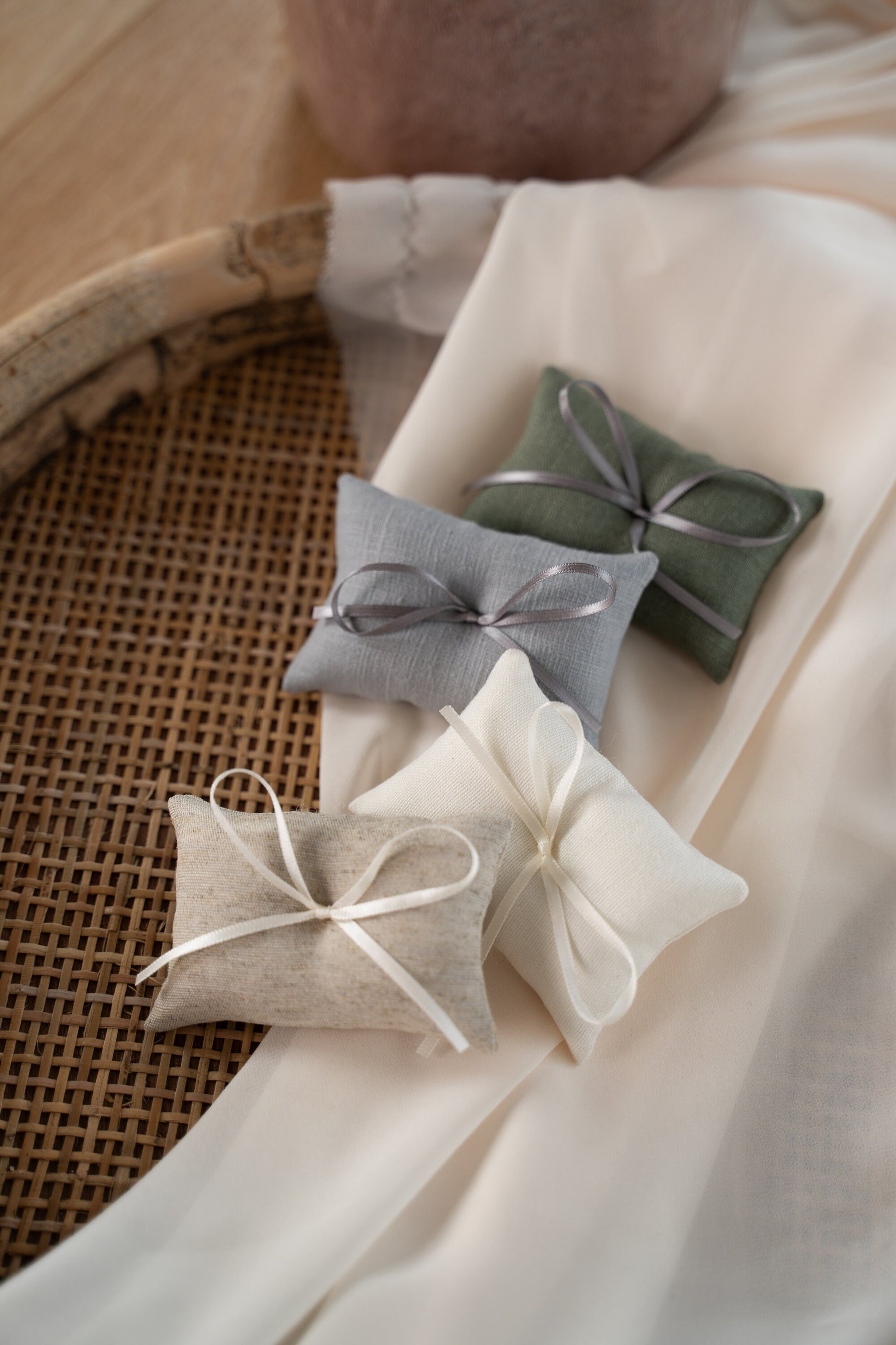 Ringkissen für Ringkästchen | zur Hochzeit personalisiert in verschiedenen Farben | Ringbox Kissen