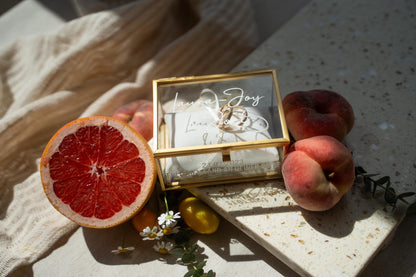 Ringkästchen Gold mit Beigen Kissen | Ringbox aus Glas Eckig | zur Hochzeit personalisiert