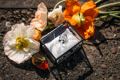 Ring Box Black Used-Look with Beige Pillow | Glass Ring Box Square | personalized for the wedding present