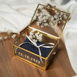 Ringbox Gold mit Navy Kissen | personalisiert mit Namen und Datum