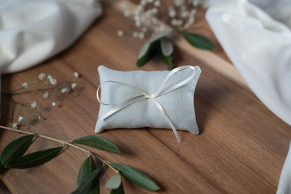 Ringkissen für Ringbox | Hochzeit personalisiert | Seidenband, verschiedene Farben | Handgemachtes Kissen für Eheringe