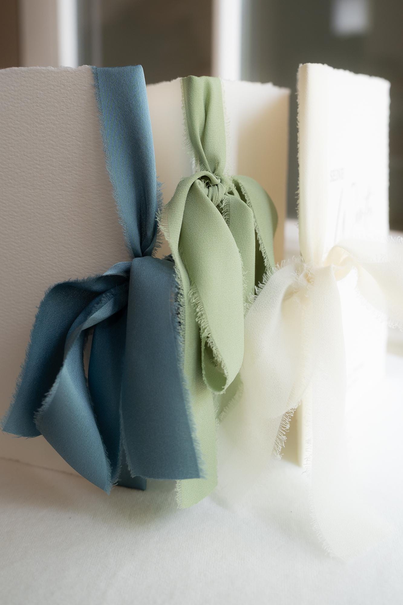 Personalisierte Eheversprechen zur Hochzeit – Gelübde auf Büttenpapier DIN A5 mit Chiffonschleife