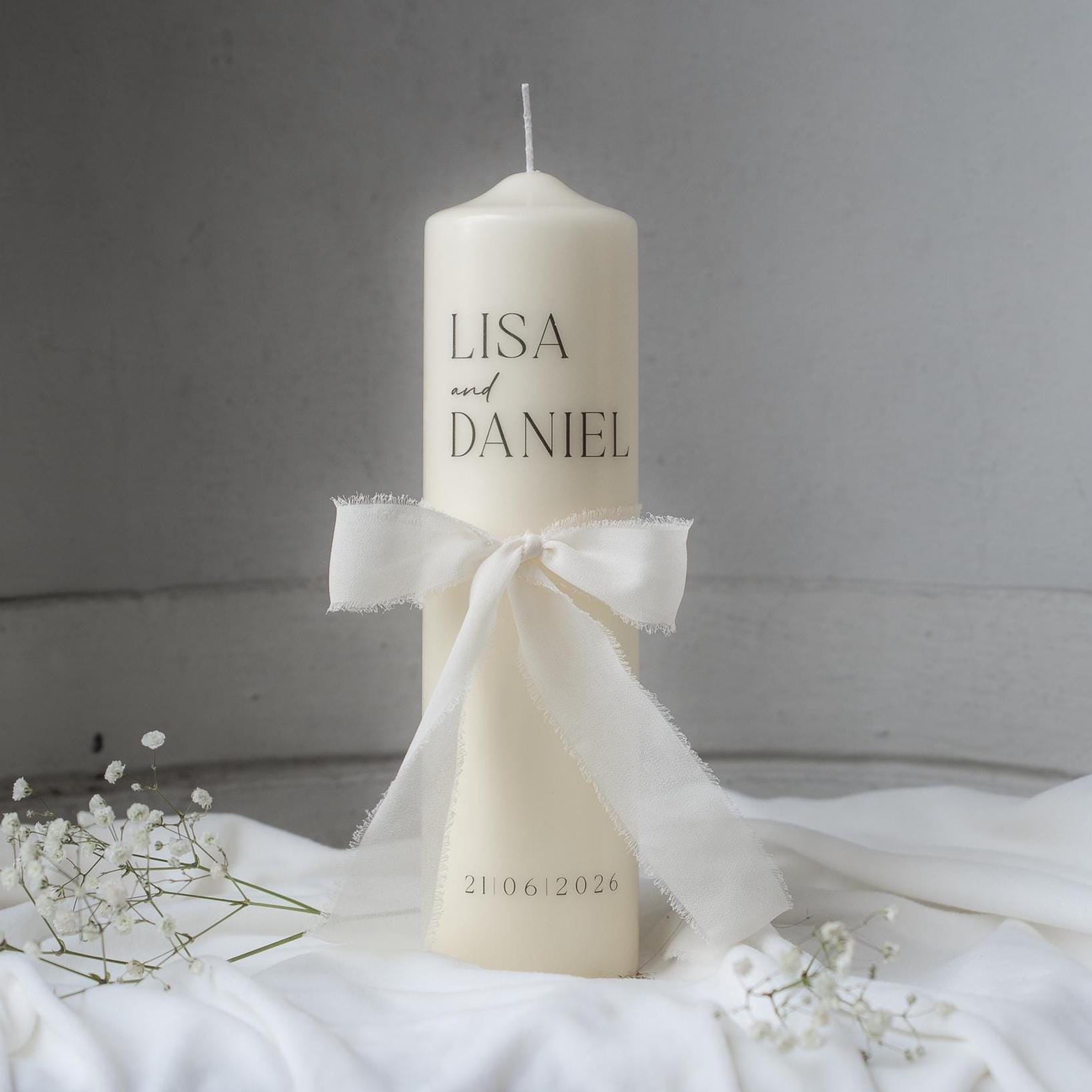Hochzeitskerze personalisiert mit Namen und Datum | Kerze Hochzeit Geschenk | Trauungskerze für Brautpaar | Hochzeit Deko Kerze graviert